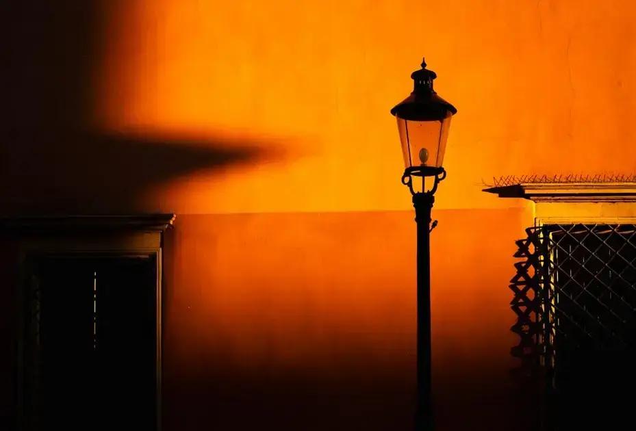 Varmeresistente danske badeværelsespendler: stil og holdbarhed